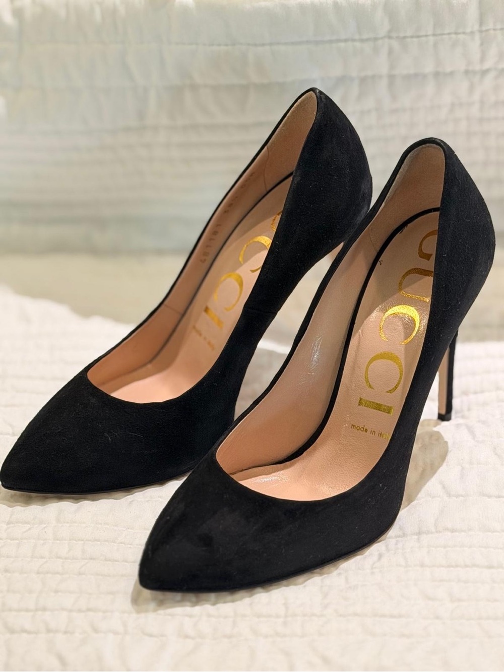 Gucci Black Suede Pointed Toe Stiletto Pumps